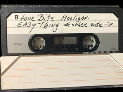 0591 - Love Bite - Hooligan, Easy Thing - Other side